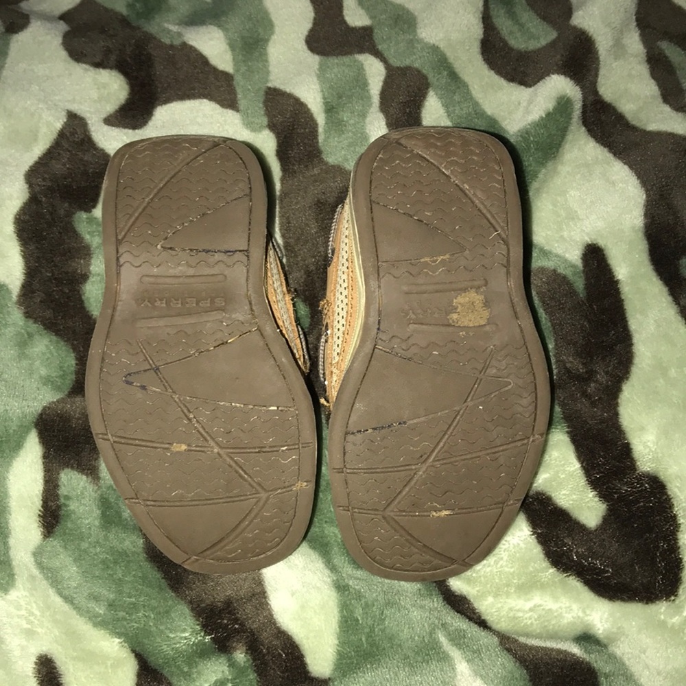 Sperry - Picture 5 of 6